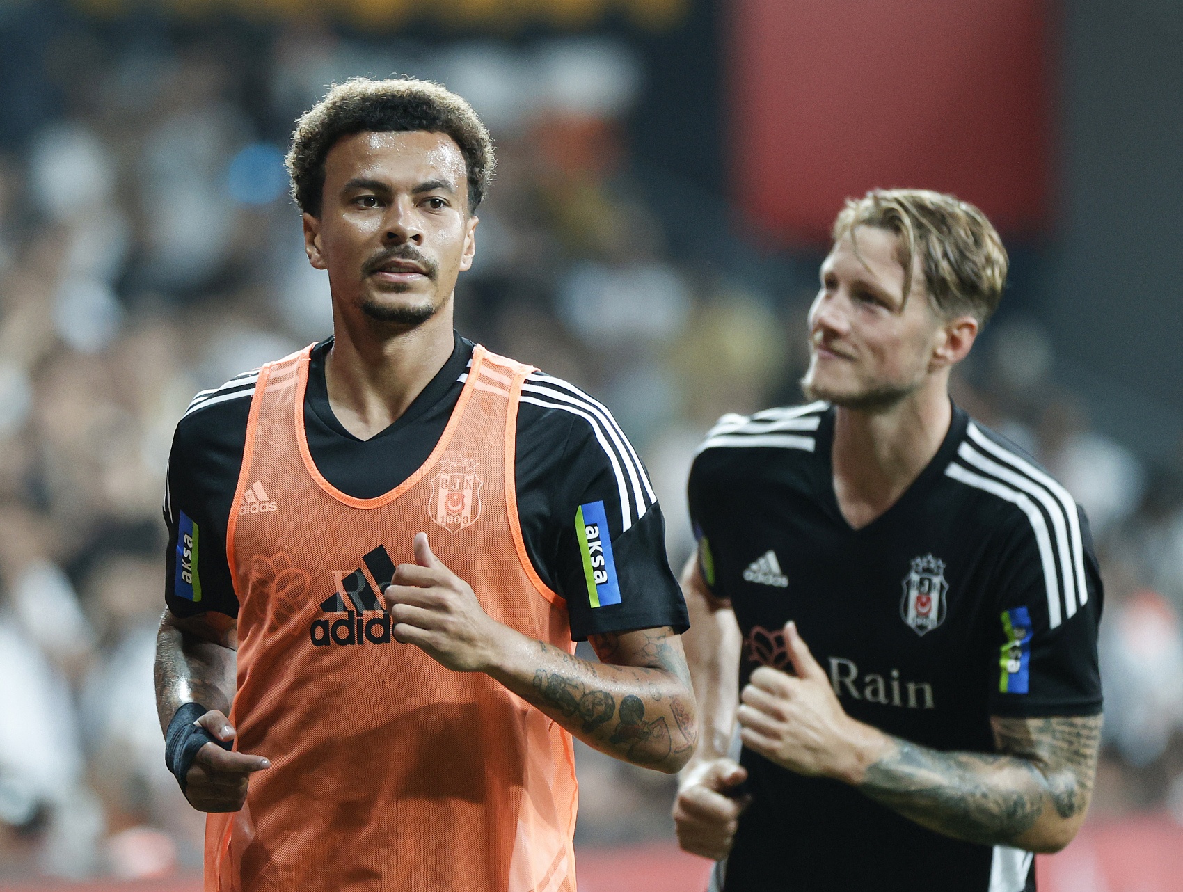 准的远投不 准的远投不