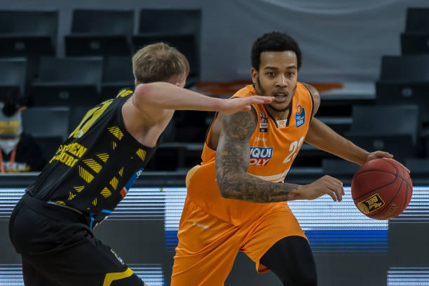 仅展示了他 仅展示了他